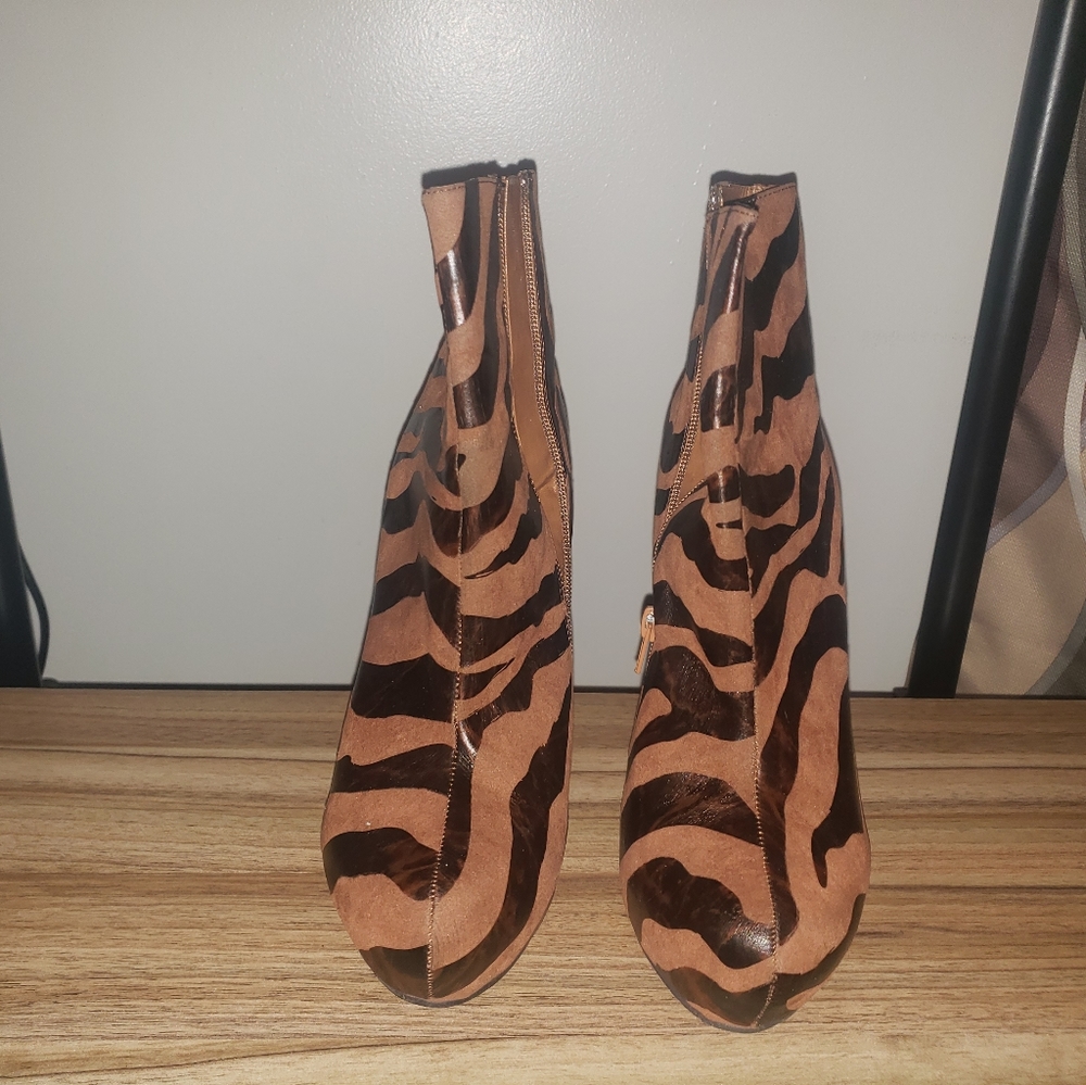 "REMIX" BAKERS BRAND BOOTIES